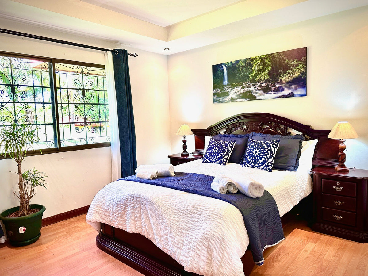 Room Deposit: Main House Bedroom 1 (December 15-21)